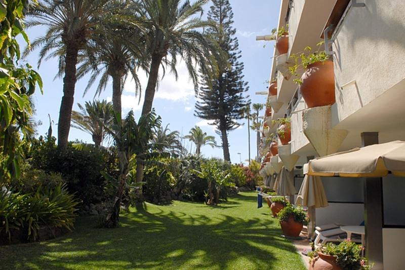 Nogalera Hotel San Bartolomé Buitenkant foto